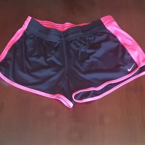 NIKE DRY FIT RUNNING SHORTS PINK AND BLACK